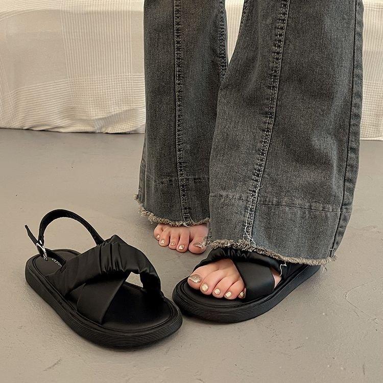 

Sandals women s 2025 summer new women s shoes versatile flat bottom Internet celebrity casual explosion non-slip beach Roman shoes 40 бежевый