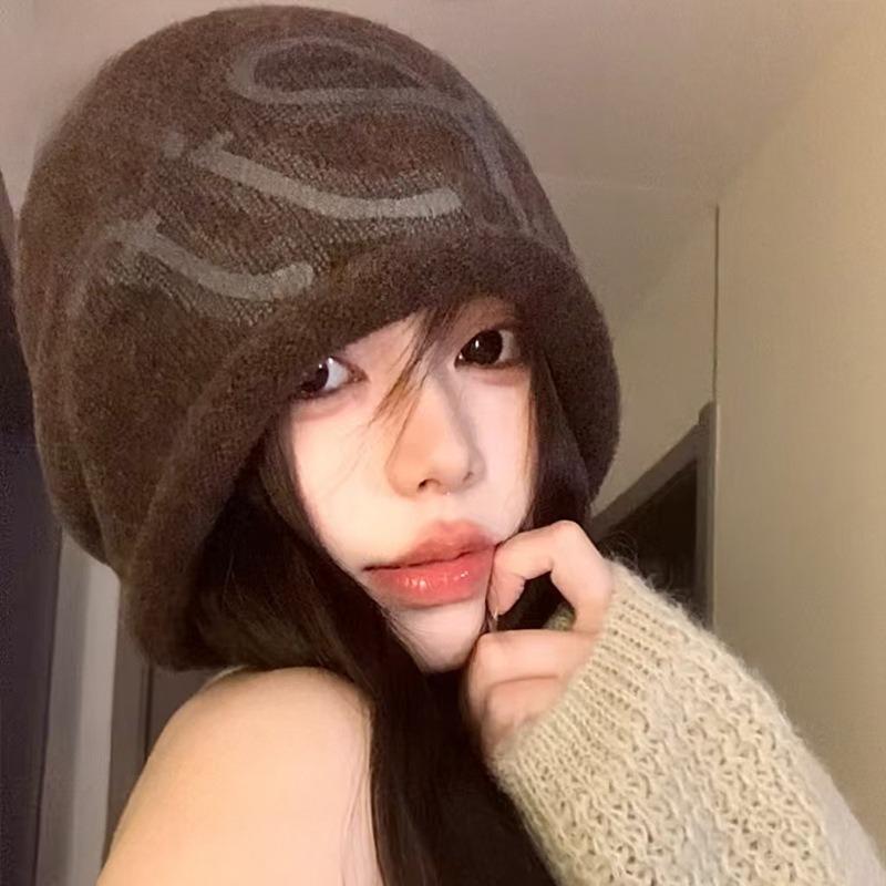 Women's Autumn and Winter Ear Protection Warmth  Big Head Circumference  Face  Small Pile of Hats  American Retro Letters  Jacquard Knitted Wool Hat