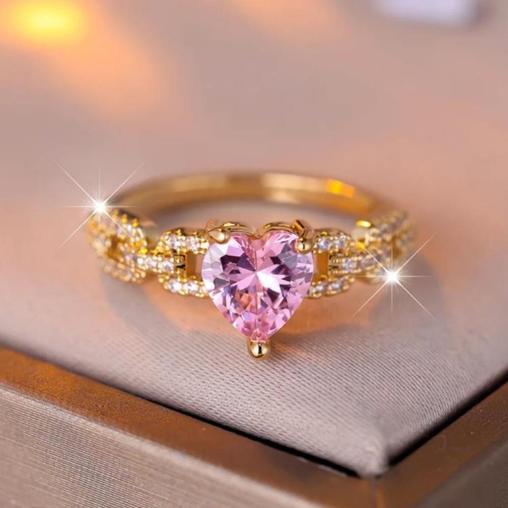Pink Diamond Heart Ring Heart-Shaped Simple Luxurious Elegant  Jewelry for Women