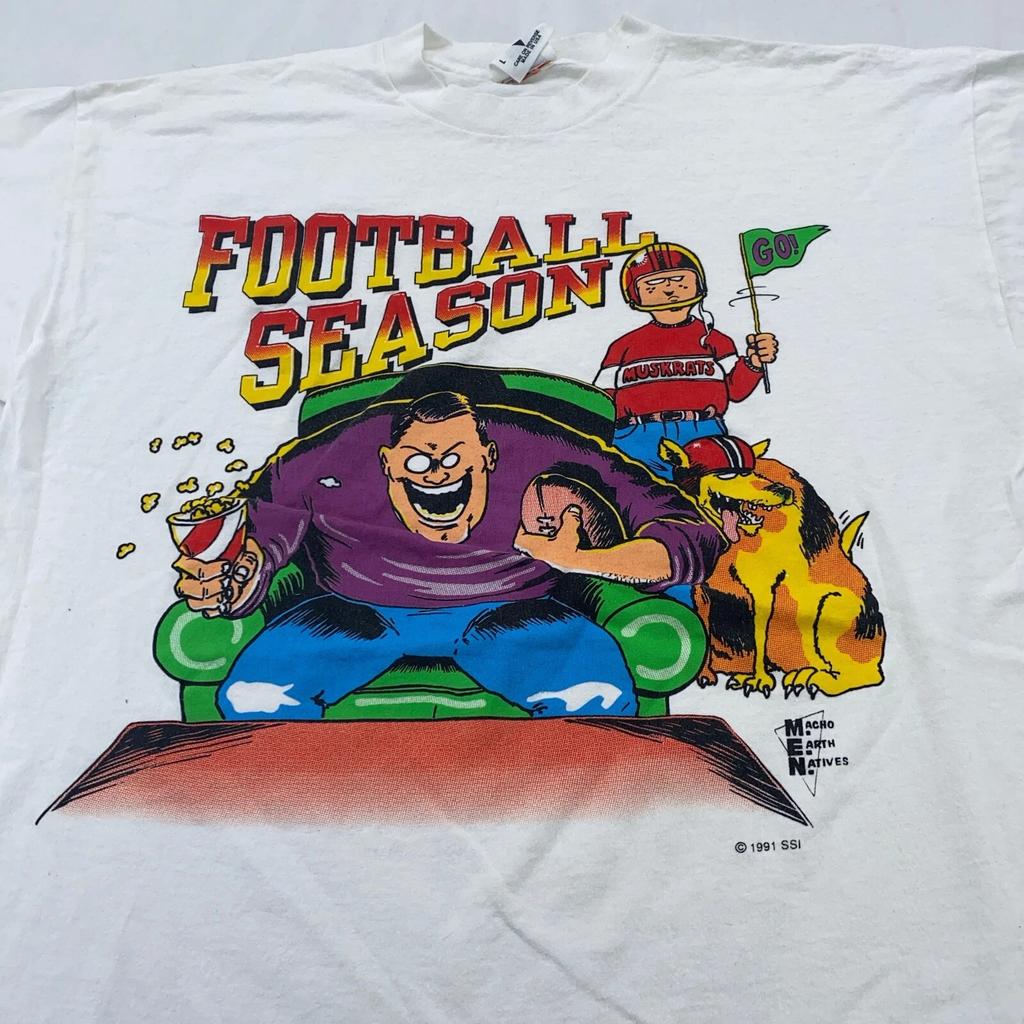 vintage 90s FOOTBALL SEASON CARTOON PARODY T-Shirt LARGE tv dad joke