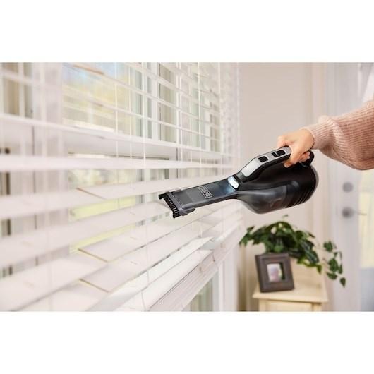 12V Handheld Vacuum Cleaner Dvd320J-Qw Black Decker