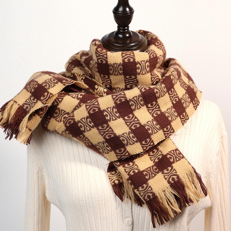 Checkerboard scarf women's sweet medium and long warm shawl 2025 new autumn and winter imitation cashmere scarf