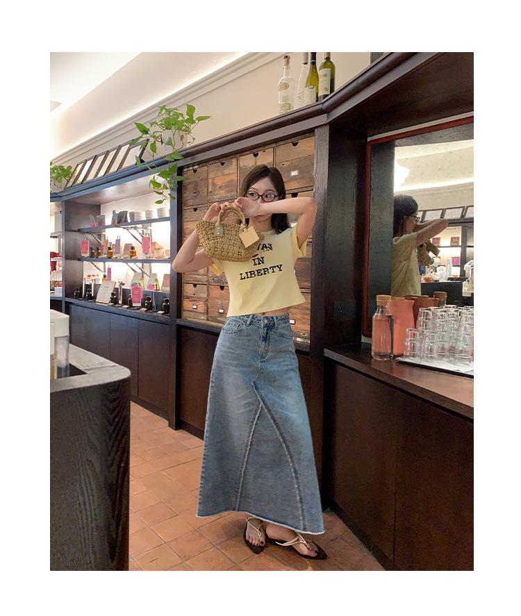 Introducing the "NEWOPEN 2025 Retro Washed Patchwork High Waist Denim Midi Skirt S5097" – a Stylish Summer Staple for a Slimming Vintage Look.
