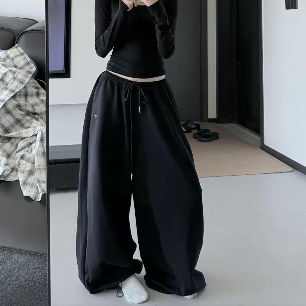 Korean Style Floor-Length Casual Sweatpants - Loose, Versatile Jazz Dance Pants (Black or White)