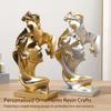 Creative Kissing Couple Statue Resin Kissing Lover Statue Sculpture Office Modern Art Character Table Decoration