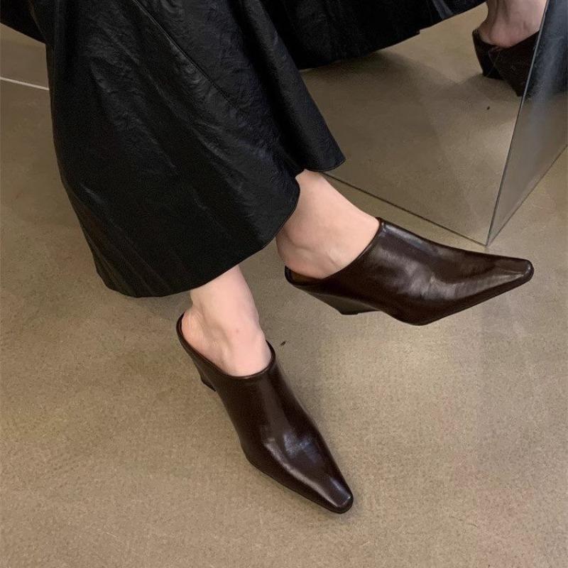 Women's Fashion Baotou Slippers Spring Pointed Head Deep Mouth Antislip Wear Resistant Slip on Wedge Sandals
