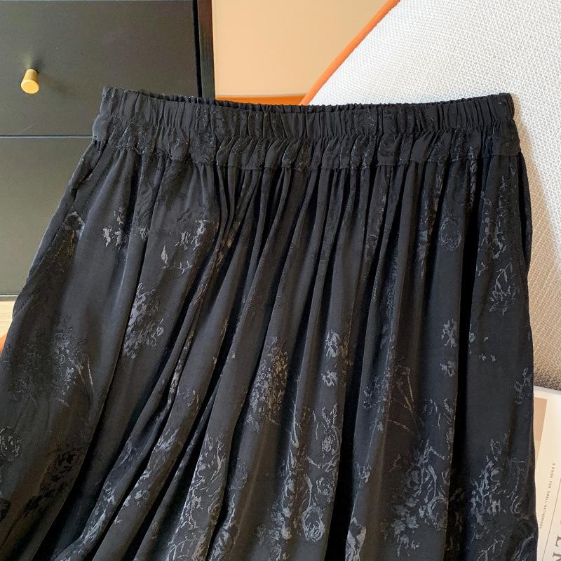 High-End Black Tencel Jacquard Wide-Leg Skirt Pants - Stylish & Versatile for Spring/Summer