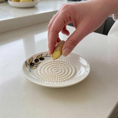 Ceramic Ginger Grater Plate, Manual Garlic Mincer Dish, Multifunctional Masher for Food, Kitchen Grinding Bowl for Ginger Garlic Puree
