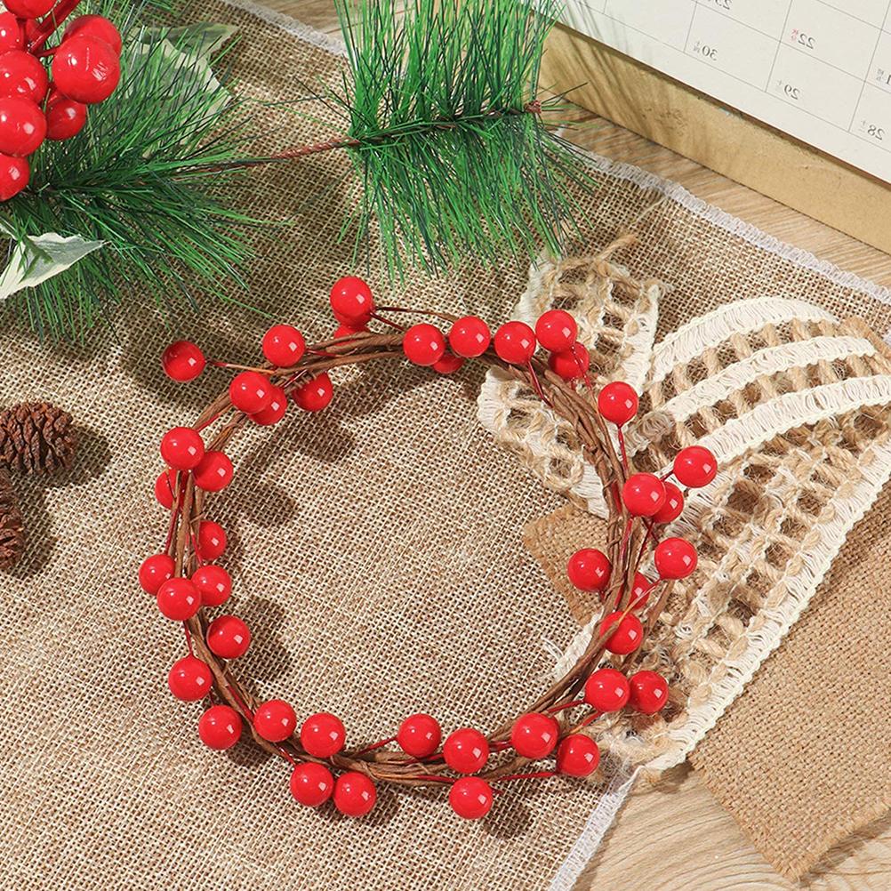 100Pcs Artificial Holly Berries 10mm Plastic Berries Decor On Wire for Christmas Tree Decorations