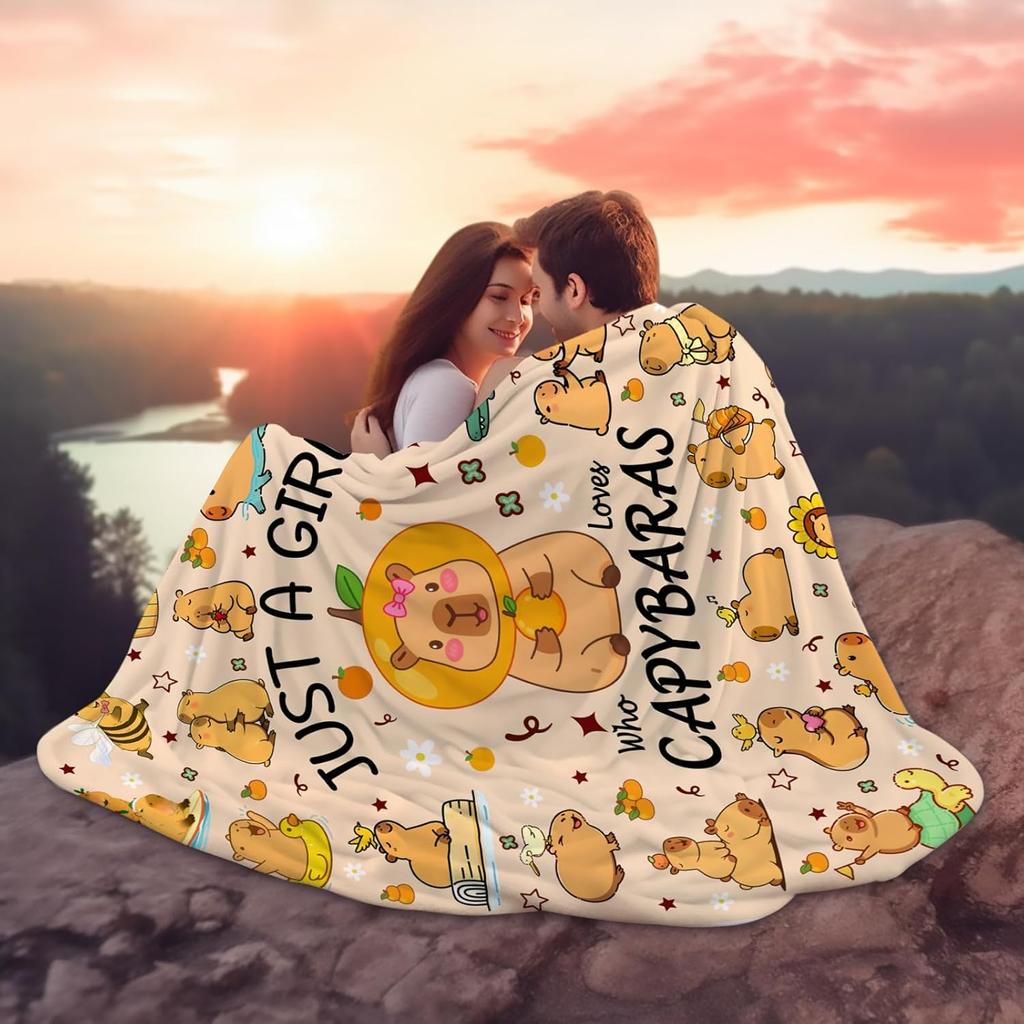 Soft Capybara-Themed Flannel Throw Blanket – Cozy Decor for Women, Girls, Kids & Adults Who Love Capybaras