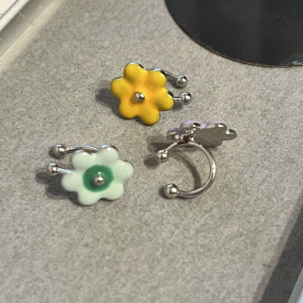 

No Piercing Earrings Dopamine Flower Clip Earrings Korean Style Y2K Ear Cuffs Party жёлтый