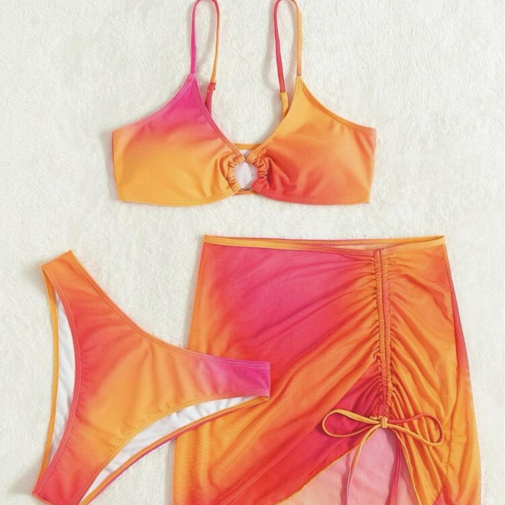 2024 Europäischer & Amerikanischer Sexy Dreiteiliger Bikini Strandbekleidung