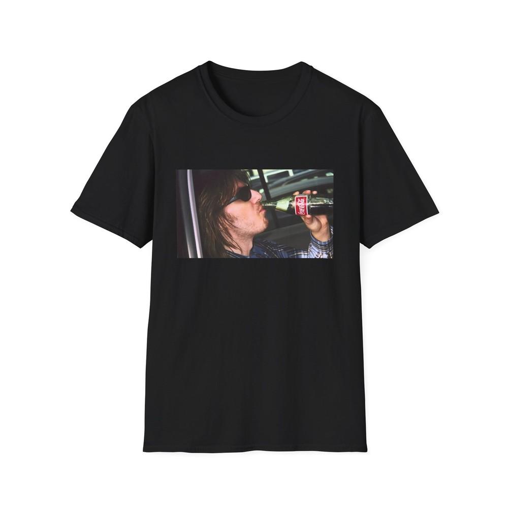 mitch hedberg drinking a soda photo tshirt Unisex T-Shirt S