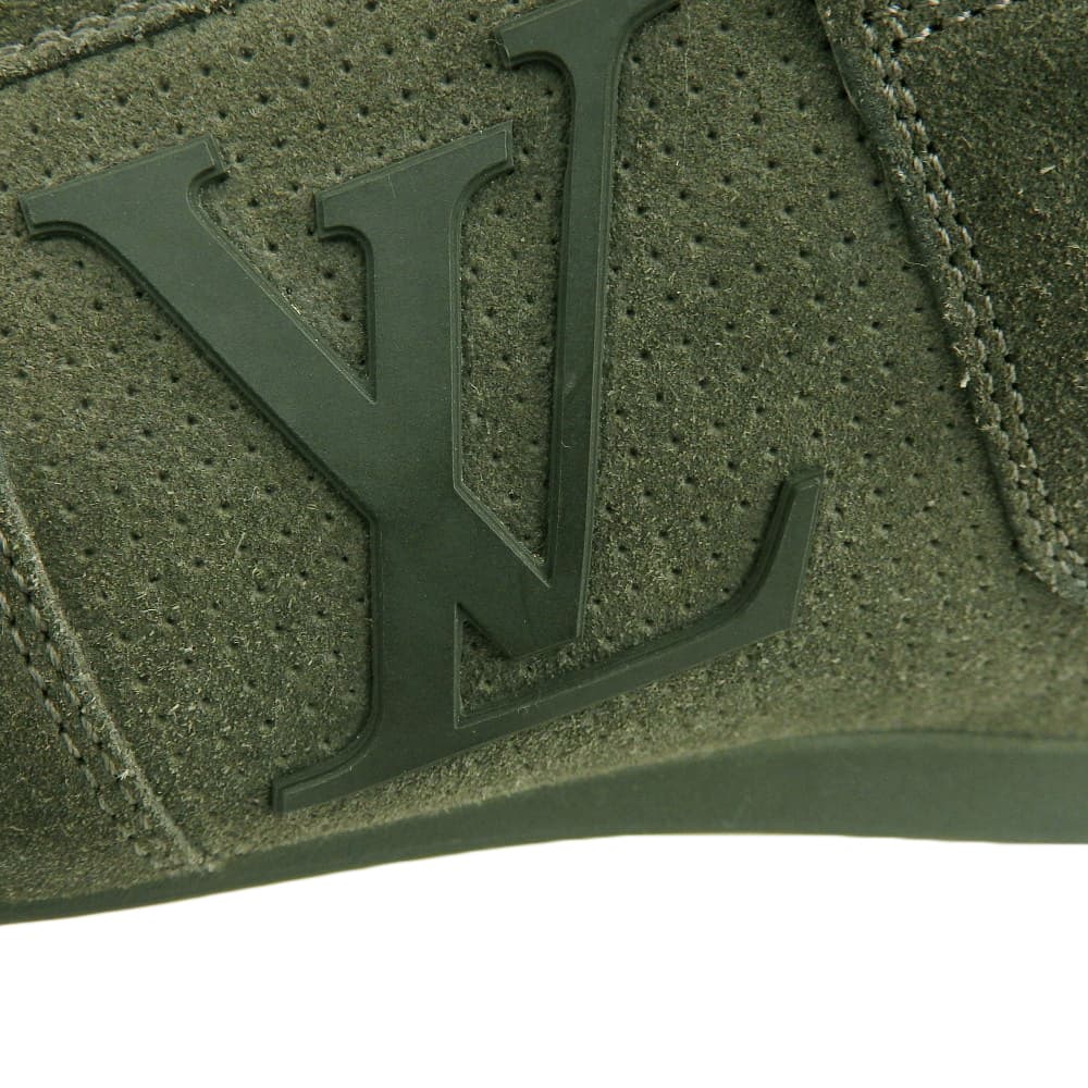 Louis Vuitton LV Logo Suede Low-Top Sneakers, Men's, Khaki Gray, Size 7, GO0142 Shoes 7 Khaki grayUsed