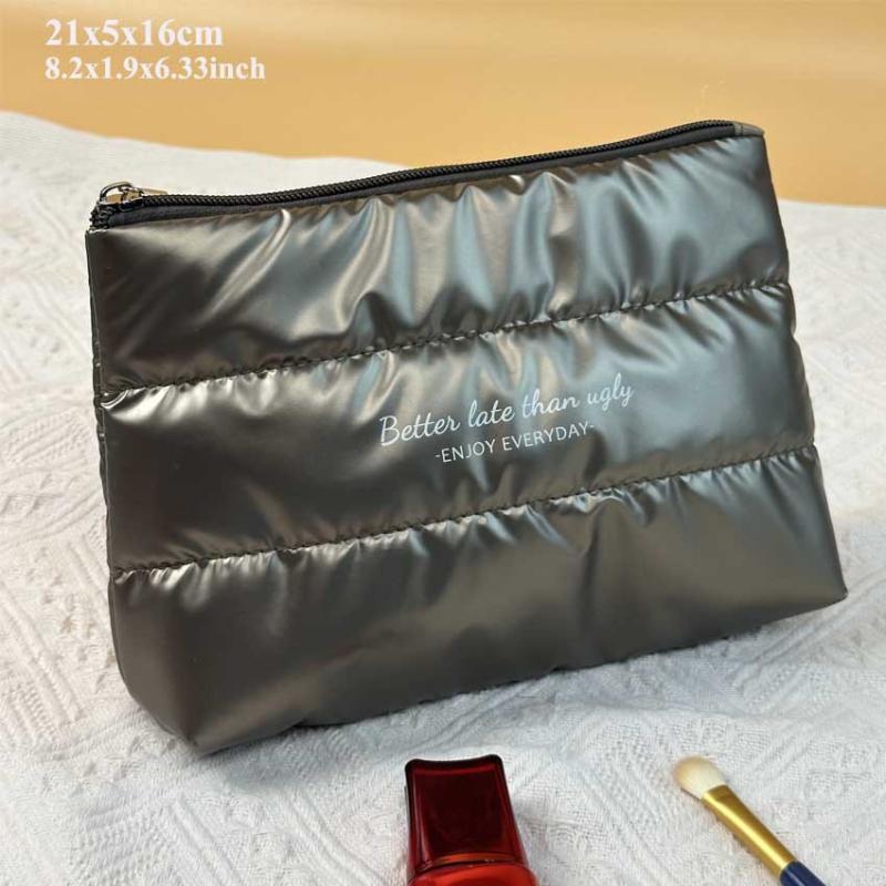 Portable Shiny Fluffy Makeup Bag Large Capacity Zipper Pouch Cosmetic Bag Quilted Puffer Toiletries Skincare Storage Bag Travel