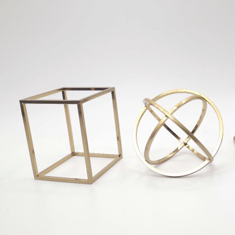 

Nordic Modern Geometric Iron Art Decor – Minimalist 3D Home Ornaments Cone A золотой