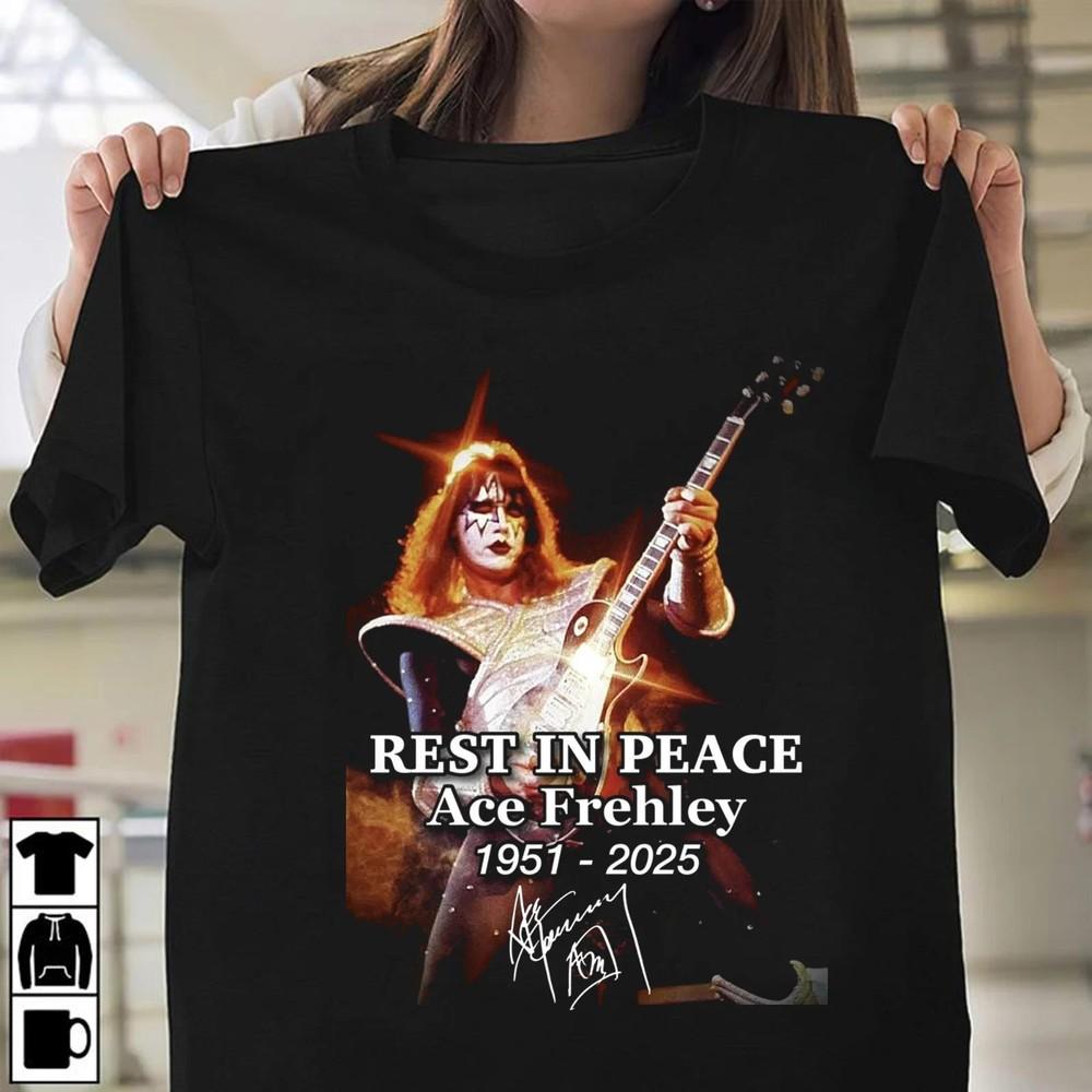 Ace Frehley Singer Signed Classic  S-4XL unisex Unisex T-Shirt S