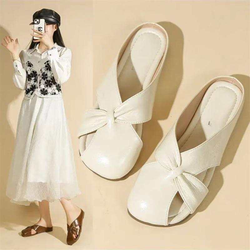 Baotou Half Slippers Fashionable Women's Summer New Fashion Flat-bottomed Temperament One Pedal Cool Slippers Casual Versatile