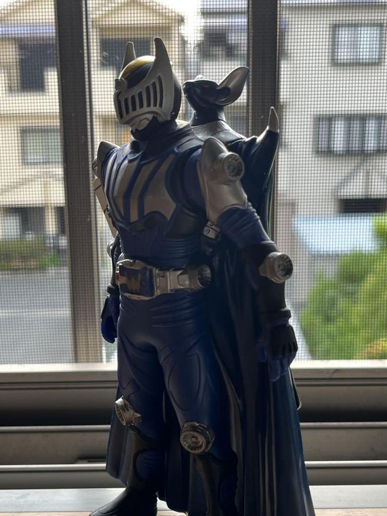 [USED] Limited Edition Kamen Rider World Kamen Rider Ryuki & Knight 2-Piece Set