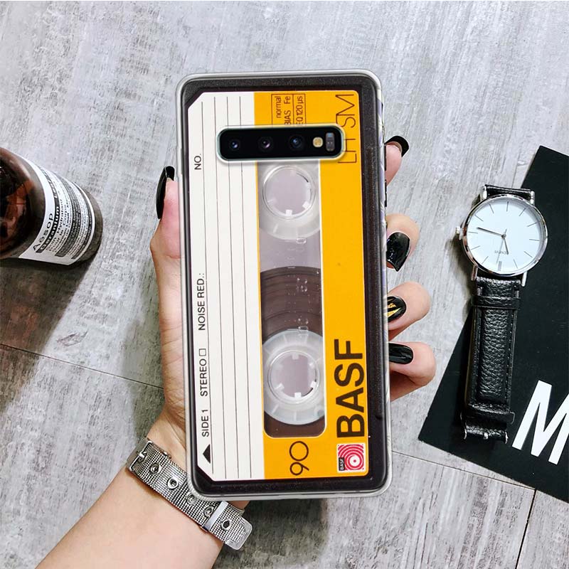 Vintage Magnetic Tape Cassette Phone Case For Samsung Galaxy S20 FE S10 Plus S21 S22 Ultra S10E S9 S8 S7 Edge J4 + Fundas Cover
