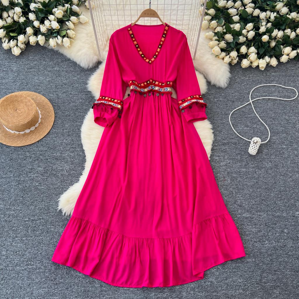 

Винтажное вышитое V-образное вырезное платье для женщин с пайетками и кисточками, пляжное, повседневное платье А-силуэта, цельное, Vestido Mujer, новое One Size розы красного