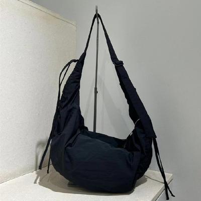 Bolsa de Ombro Feminina de Nylon Simples e Casual Cor Sólida Grande Capacidade Bolsa Donut