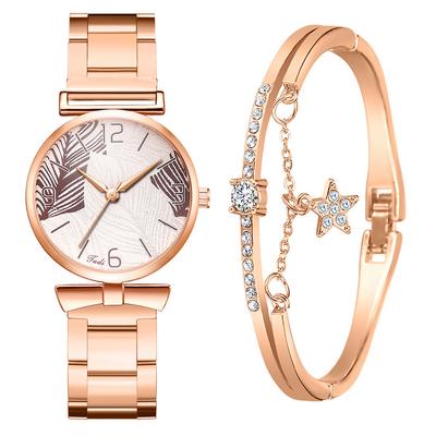 Fashionable Women Watches Bracelet Box Set Leaf Dial Clock Women Wrist Watches Star Bracelet