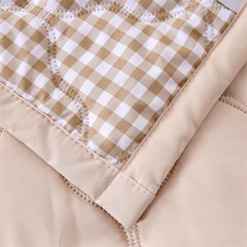 Washable Cotton Summer Cooling Quilt – Thin Gift Quilt for Air Conditioned Rooms
