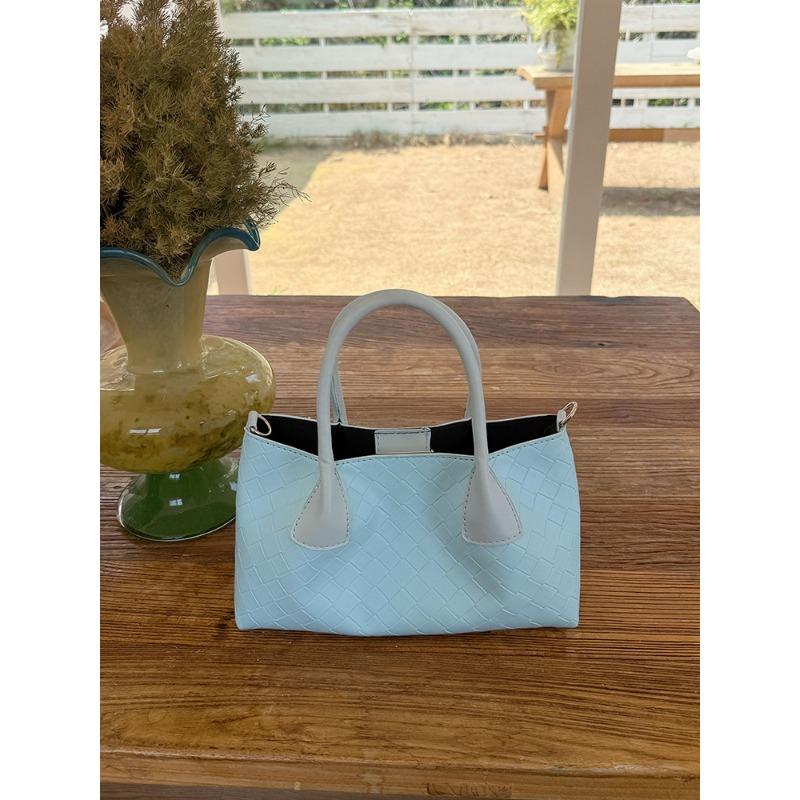Nischendesign Handtasche Tasche für Frauen im Sommer Neu Trendy und Modisch Eimertasche Vielseitige Gewebte Korb Umhängetasche