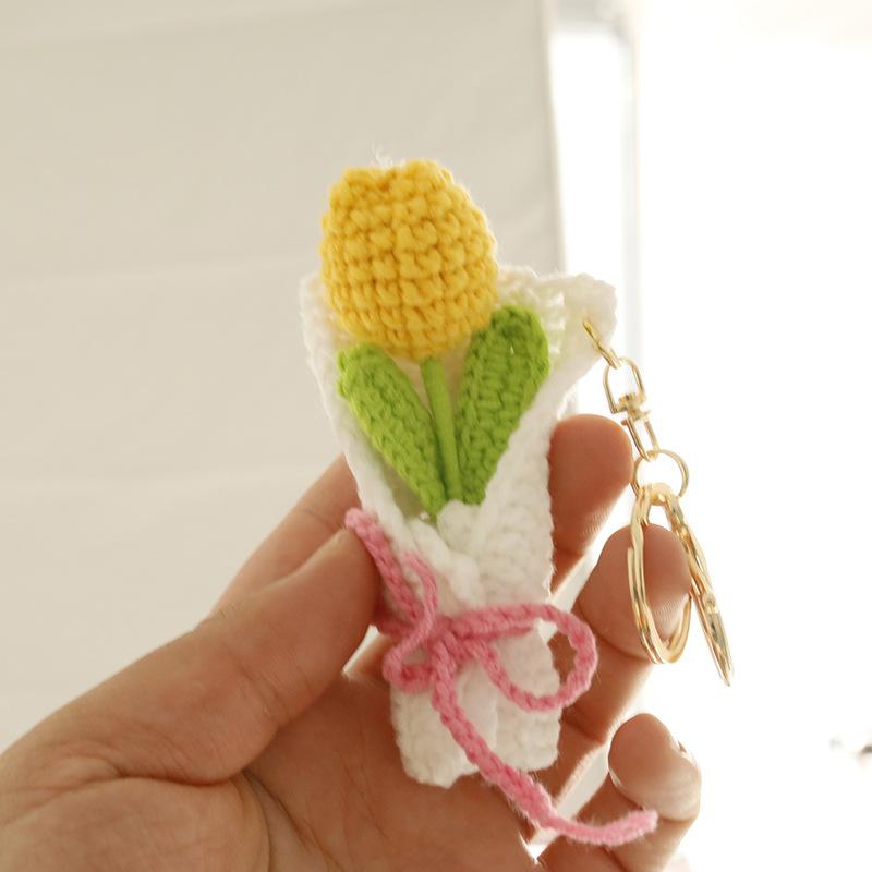 Exquisite Bouquet Series Crochet Keyrings Handmaking Bouquet Keychain For Bag Pendant Knitting Flower Keyrings Custom
