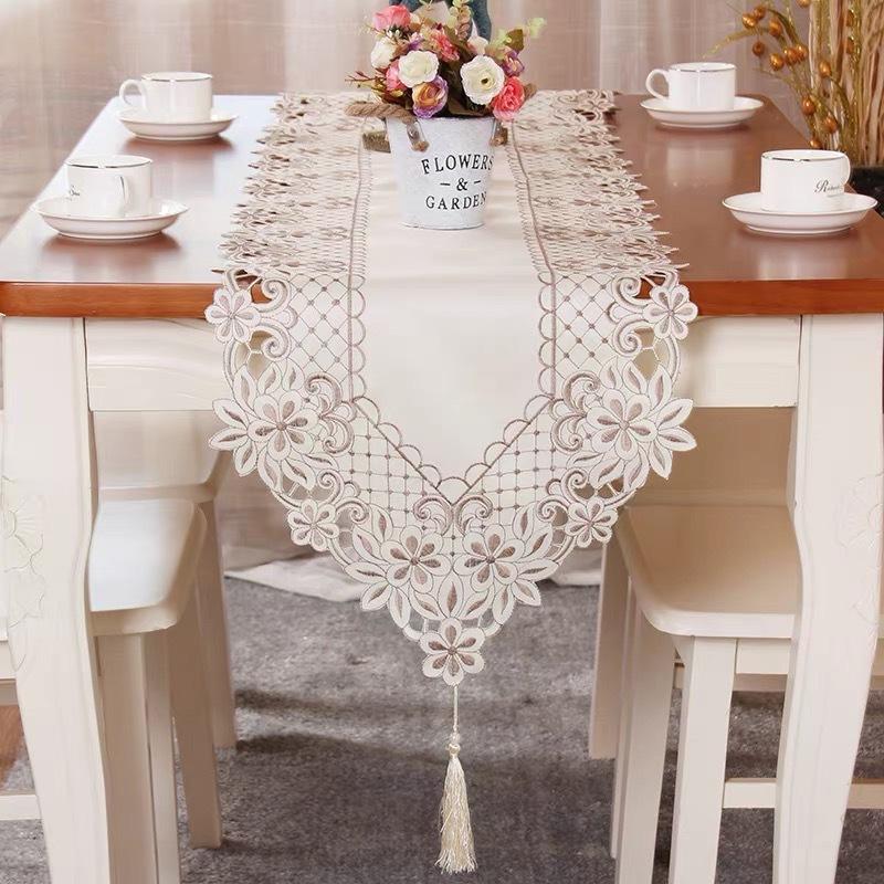 European Embroidery Hollow Table Flag Pastoral Embroidery Fabric Spring Flower Tv Cabinet Coffee Table Tablecloth