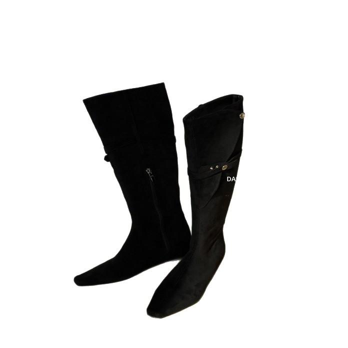 2025 new fashionable fine boots autumn and winter thin belt square suede inner height increase high boots but knee boots women's shoes
