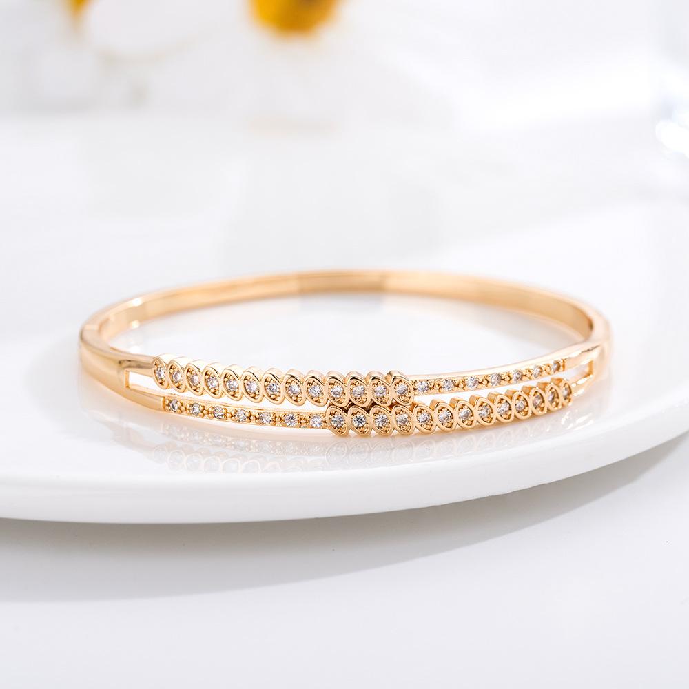 Hot-selling Seiko Drill Irregular Bracelet Simple and Exquisite Bracelet Wholesale Delivery