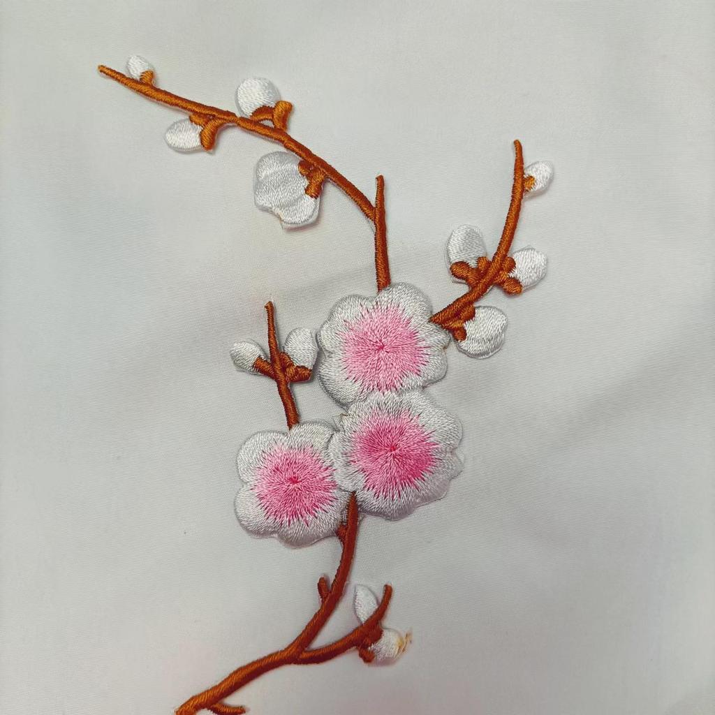 Plum Blossom Velcro Embroidered Patch for DIY Clothing & Accessories