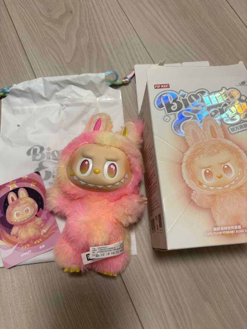 

[Б/У] POP MART LABUBU Энергия Верности