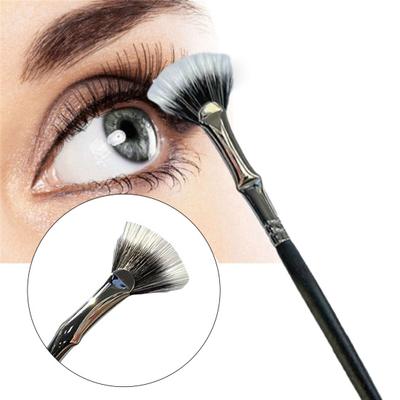 2-teilige fächerförmige Mascara-Bürste, Wimpernbürste für natürliche Lifting-Effekte und Verbesserung der unteren Wimpern. Wimpernbürste aus synthetischer Faser, damit kein Verschmieren und Verklumpen entsteht