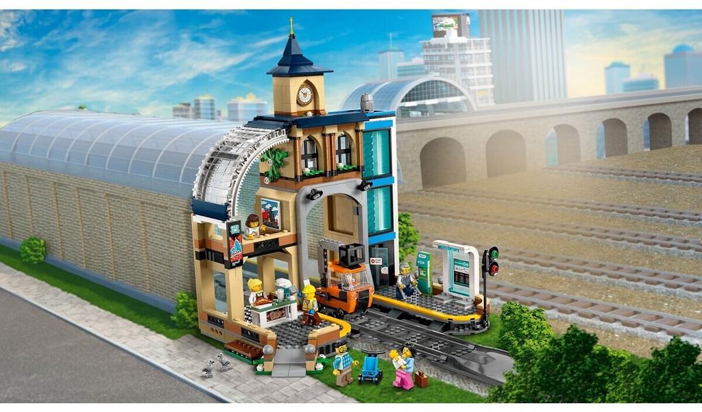 LEGO Constructor House City – Central Station (60469)