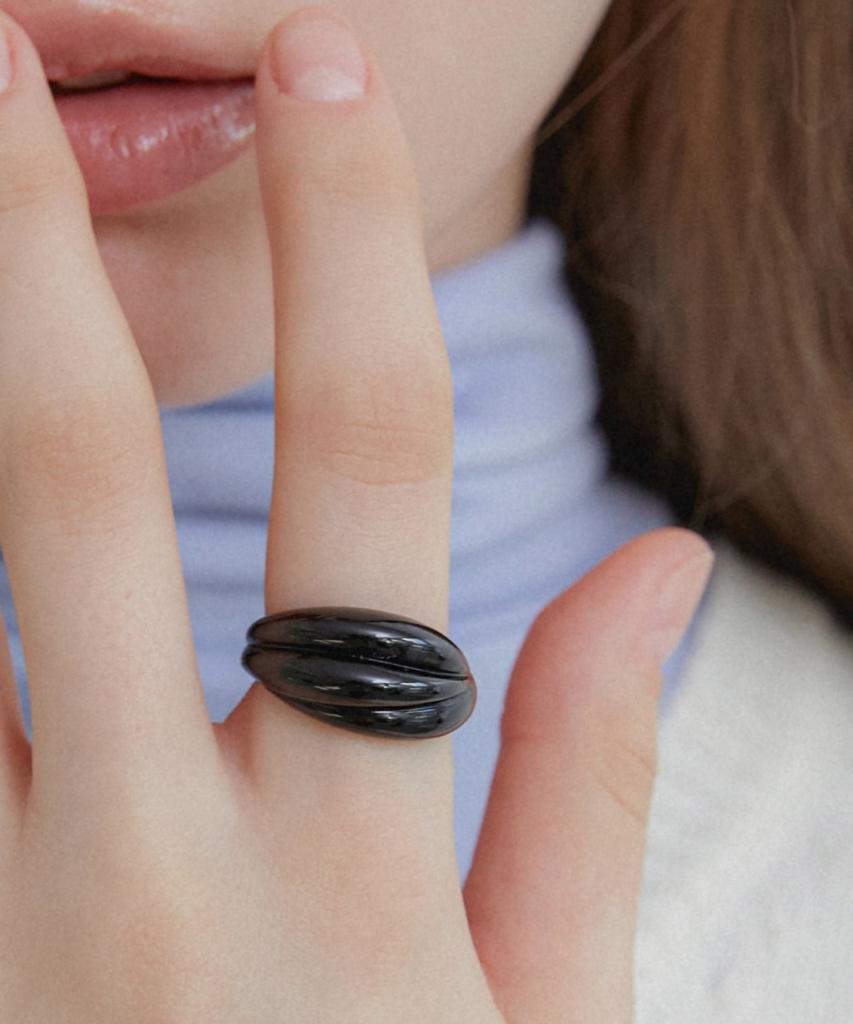 Byhyeres Echo Shell Formica Black Ring Bh7R61709Bk