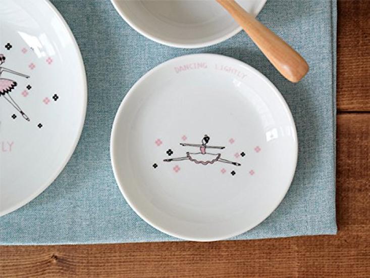 EAST Table Children's Small Plate, Lightweight 12cm, for Girls TOTOY Ballerina To-00403 Made In Japan, Children's Tableware, Cute, Dishwasher Safe,