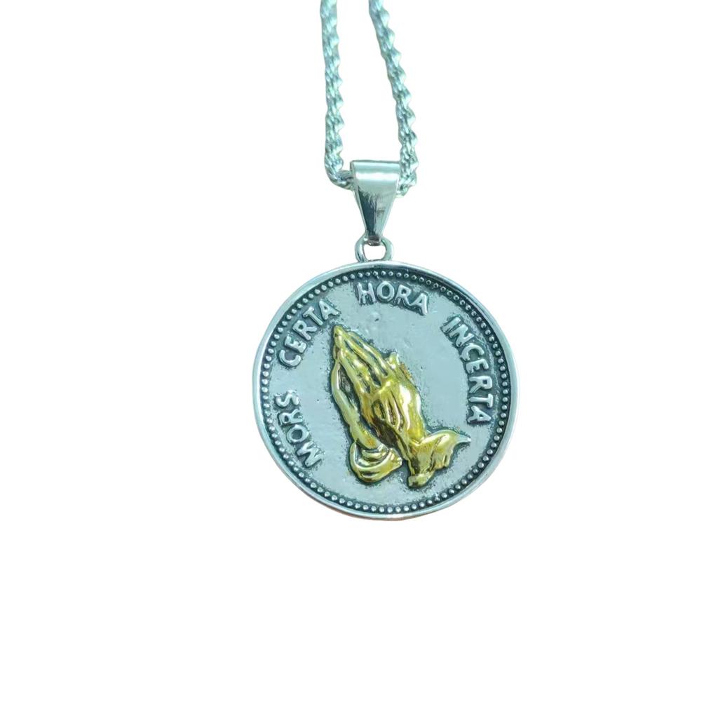 Praying Hands Men's Trendy Versatile Clavicle Chain Accessories Retro Simple Jewelry Necklace Pendant