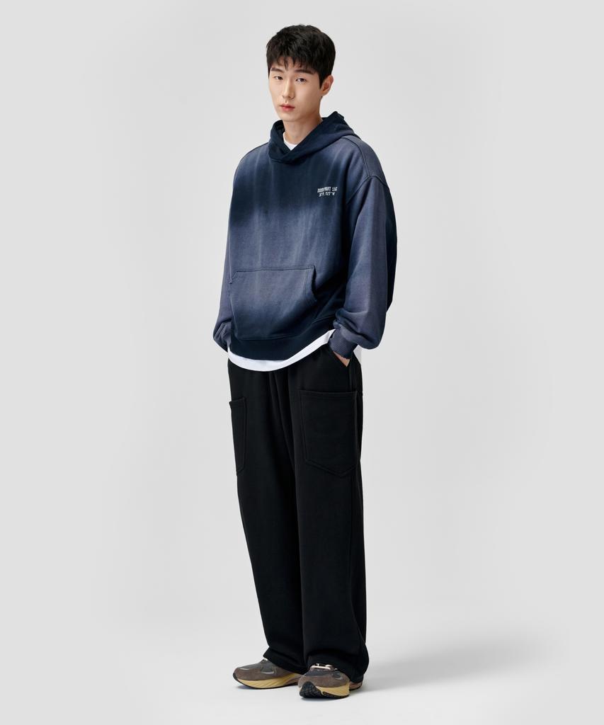 AGOD (Fleece-Lined) Side Big Pocket Wide Sweatpants [Black]