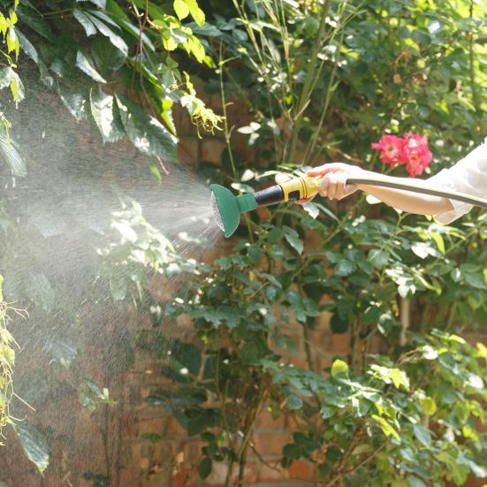 Універсальна насадка для лійки. Протиударний пластик. Широко сумісна розбризкувальна головка. Розпилювальна головка. Товари для саду.