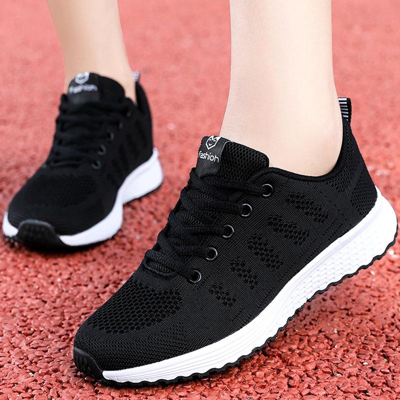 Summer Brand Sports Shoes Women's Shoes Running Shoes Mesh Breathable Lightweight Travel Shoes Student Women Soft-soled Casual Shoes Women