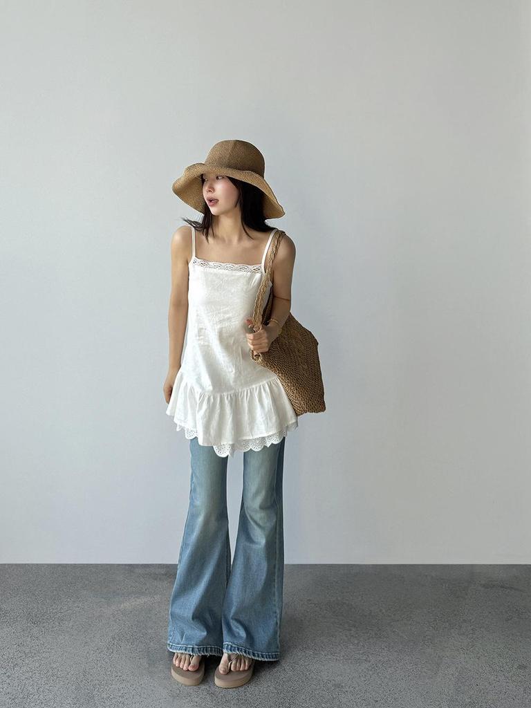 Cotton & Linen Lace Trim Camisole for Spring Layering