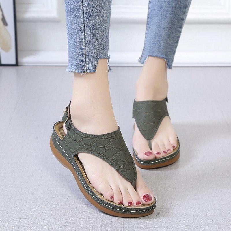 New Women Sandals Summer Fashion Solid Color Wedges Thong Ladies Clip Toe Shoes Platform Comfortable Casual Female Beach Shoes