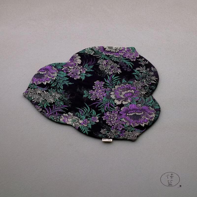 Floral Brocade Tea Mat