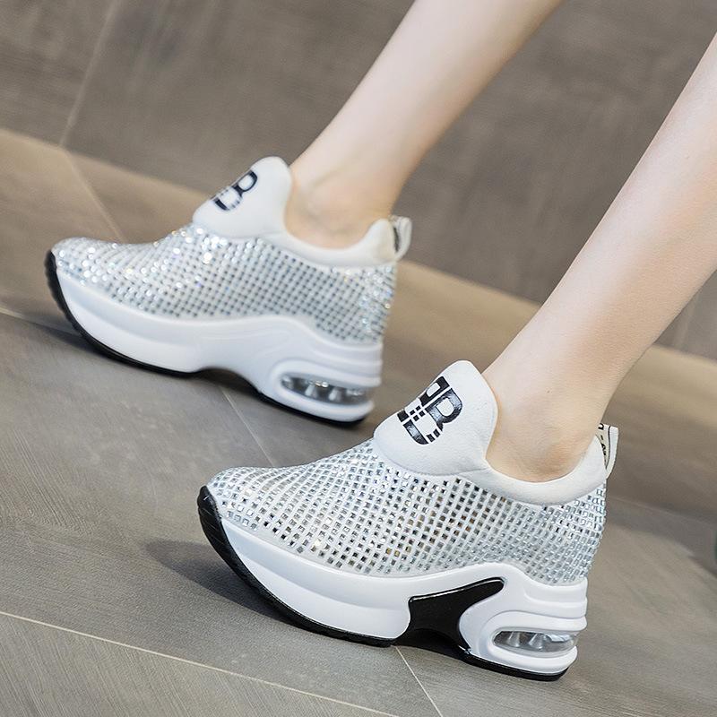 

Женская одиночная обувь 2025 новая женская обувь весна и осень корейская версия мода стразы внутренняя высота увеличение толстая подошва воздушная подушка повседневная 35