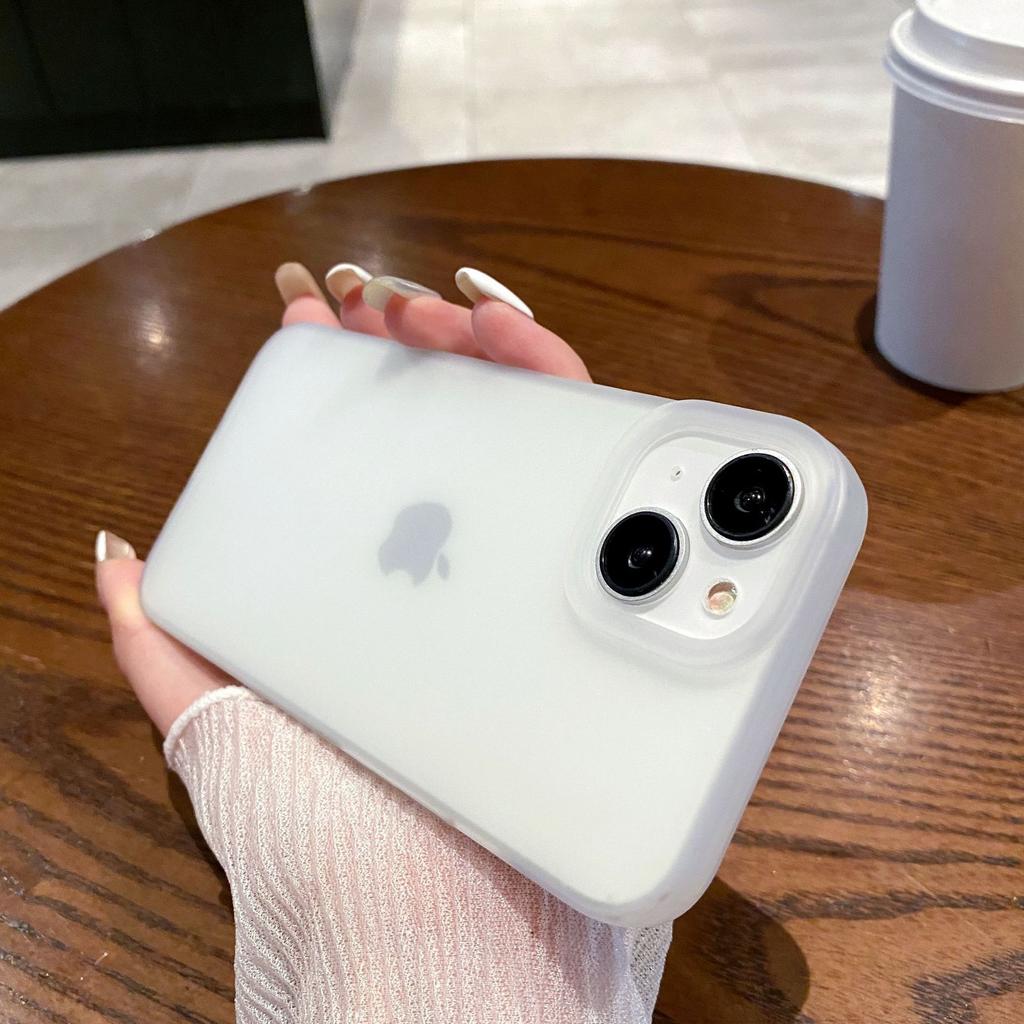 Black Matte Large Hole Mobile Phone Case Suitable for IPhone16promax Soft Shell Apple 15 Protective Case