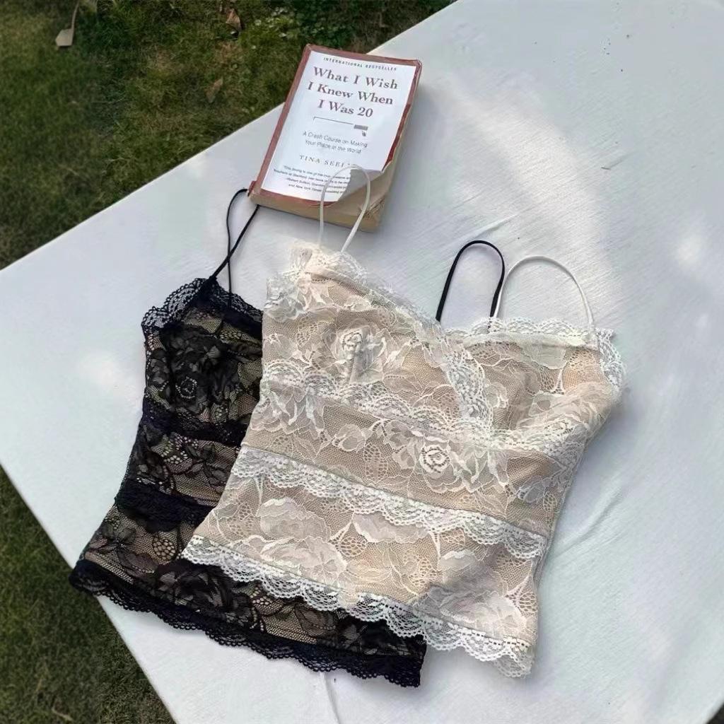 Sexy krajkové tílko v korejském stylu: 2025 Jarní Slim Fit Všestranný Top pro Ženy