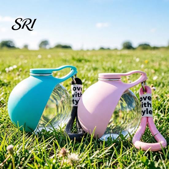 Ergonomic Pet Water Bottle Leak-Proof Portable Dog Ball with Foldable Silicone Bowl Leak-free Container 10oz Lightweight Dispenser for Travel